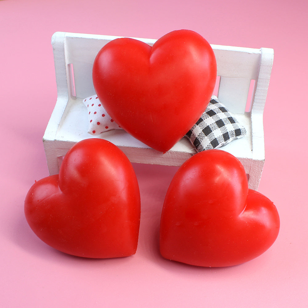 3 Sets Of Heart Squeezing Toys
