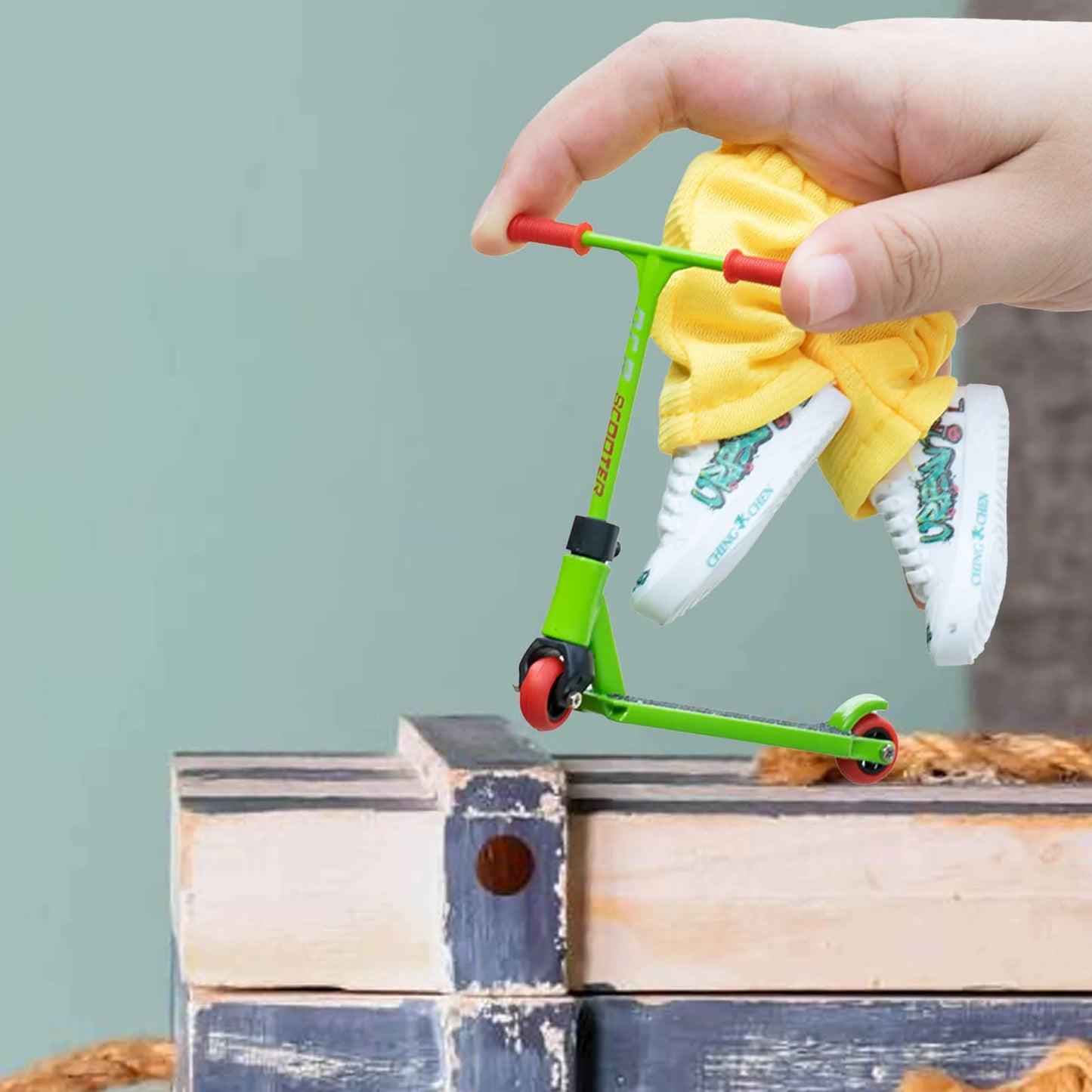 Finger Toy Skateboards Finger Toys Set Includes Finger Scooter Finger Pants Shoes Finger Replacement Wheels And Tools For