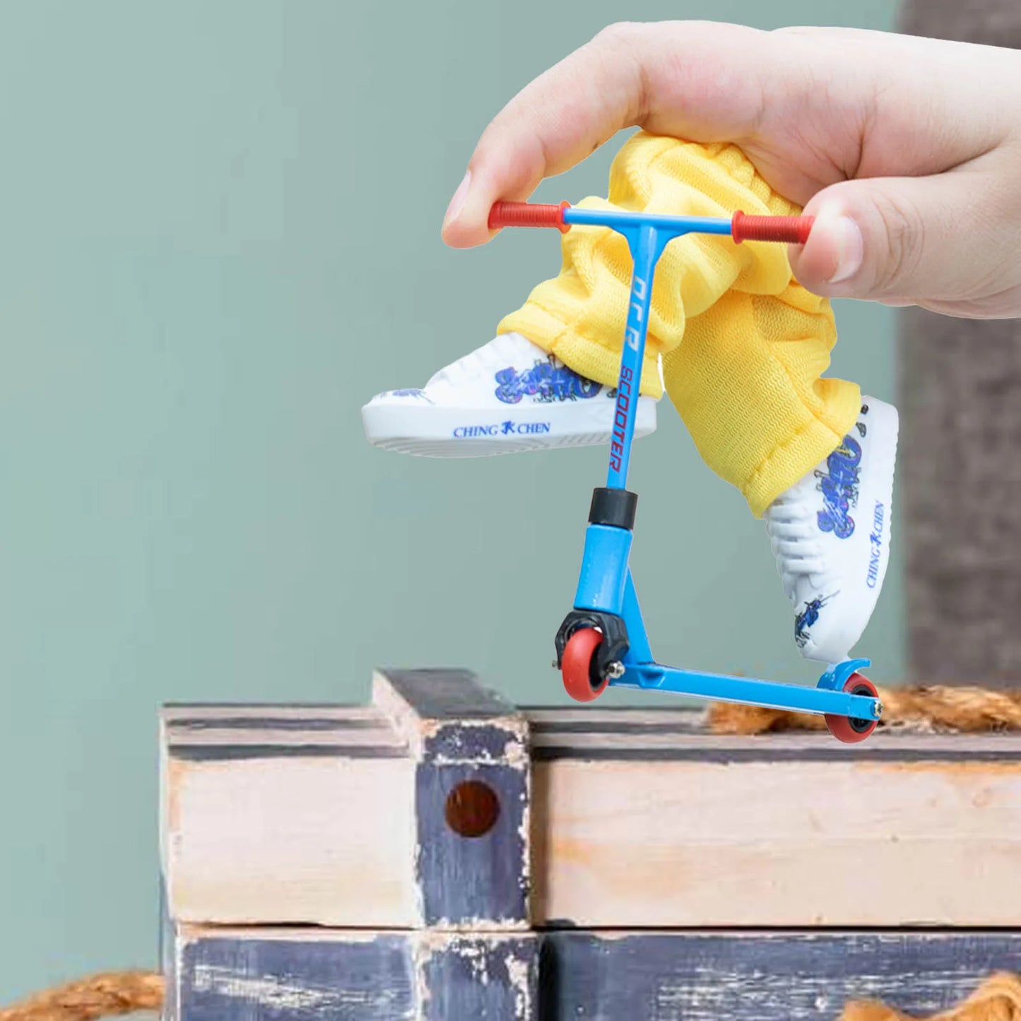 Finger Toy Skateboards Finger Toys Set Includes Finger Scooter Finger Pants Shoes Finger Replacement Wheels And Tools For